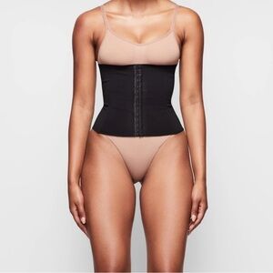 Skims Black Waist Trainer And Neoprene Bag Set